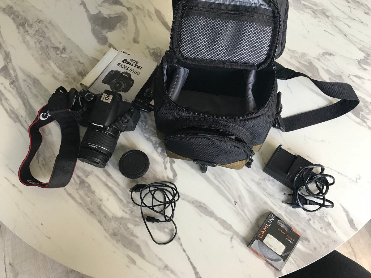Canon EOS 650D Camera Rebel T4I & All Accessories - Used only a few times